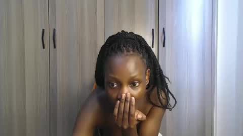 Miss Incredible online show from October 10, 1:17 pm