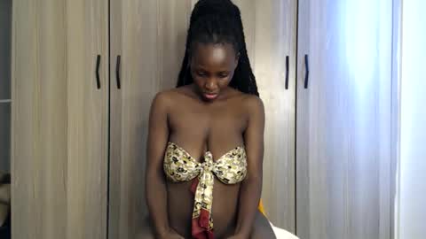 Miss Incredible online show from September 20, 12:19 pm