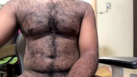 guru95497 online show from August 2, 6:04 am