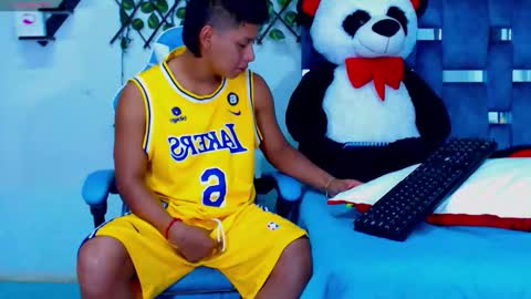 Hakim online show from November 16, 3:58 pm