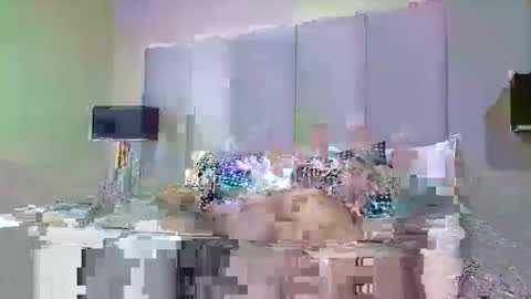 guy_next_door_1978 online show from April 27, 8:01 am