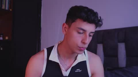 Gabriel online show from December 3, 9:37 pm