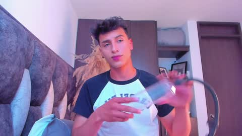 Gabriel online show from December 14, 9:35 pm