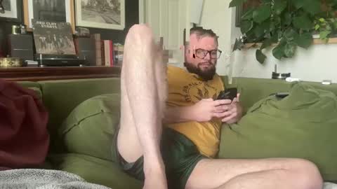 guywyo online show from May 16, 5:33 pm