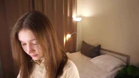 Molly online show from February 7, 5:21 am