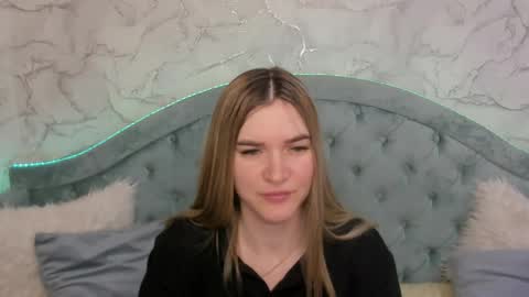 gwensmitt online show from May 31, 10:55 pm