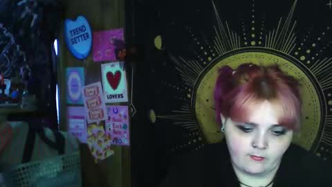 Goddess Fe online show from April 4, 10:17 pm