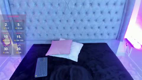 Gyal Smith online show from May 13, 3:49 am