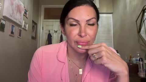 Gypsy online show from March 11, 1:26 am