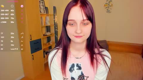 Kelly  Lilly online show from March 2, 5:19 am