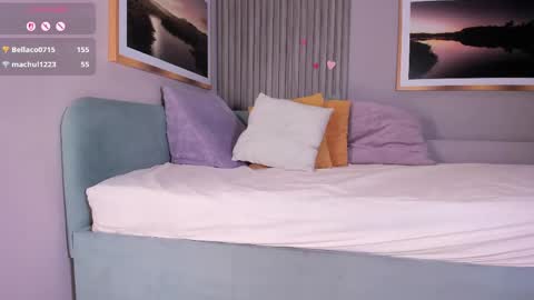 laura online show from May 22, 11:44 pm