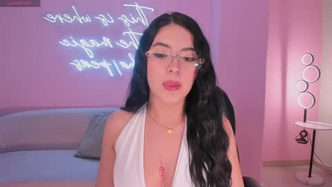 Hailey online show from April 15, 12:52 pm