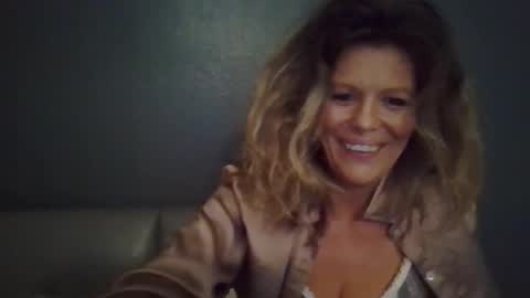 Snapshot of haileys123 chatting on September 29, 10:53 pm Hailey online show from September 29, 10:53 pm