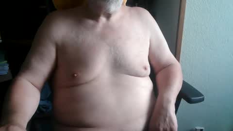 hairyarmpit_lover_1970 online show from May 30, 12:25 pm