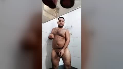 hairychub2124 online show from July 7, 8:07 am