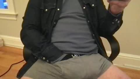 hairydaddy112288 online show from February 20, 10:23 pm