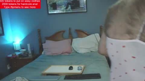 HairyDaddyBear69 online show from August 6, 12:52 am