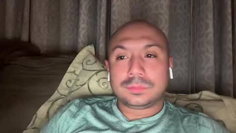 hairyman30000 online show from December 18, 2:51 am