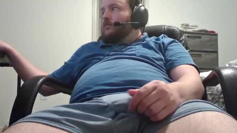 hairymikey online show from May 10, 6:31 am