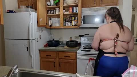 hairypoper online show from December 2, 8:45 am