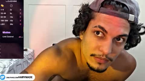 Snapshot of hairyshort chatting on October 18, 8:24 pm hairy and short online show from October 18, 8:24 pm
