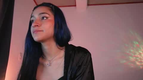 Snapshot of halsey1_ chatting on September 30, 1:43 pm Halsey  online show from September 30, 1:43 pm