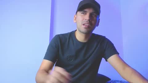 hamiltong12 online show from January 17, 3:05 am