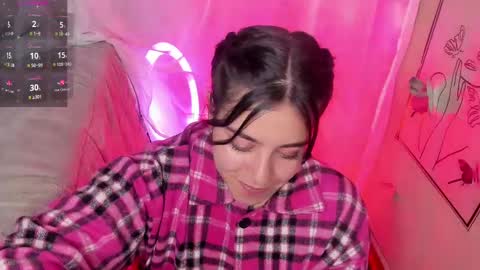 Hanah Montana Independent model online show from September 19, 3:16 pm