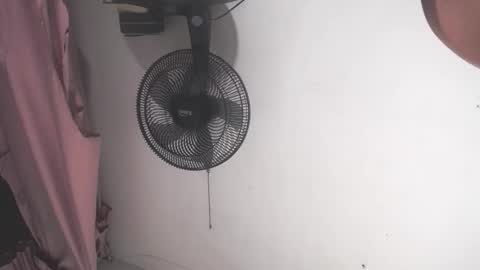 handsome_invictusiv online show from December 21, 12:50 am