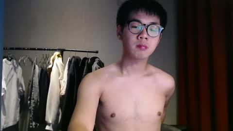 handsome_mannn online show from September 13, 11:07 pm