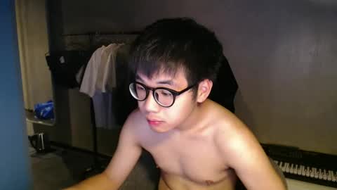 handsome_mannn online show from September 23, 9:10 pm