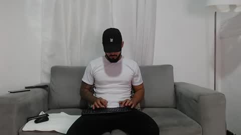 Handsomen online show from February 24, 12:57 am