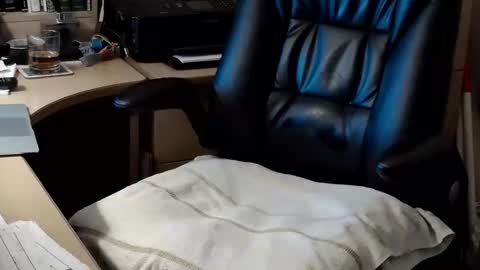 handz2 online show from November 28, 10:50 pm