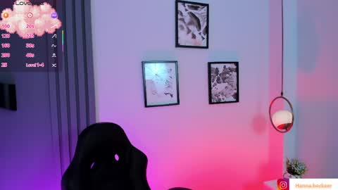 hanna  online show from April 12, 2:37 am