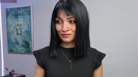 Sara online show from June 7, 3:17 pm