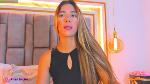 Eliana online show from October 20, 8:58 pm