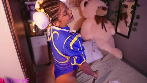 Hanna online show from April 15, 12:58 am