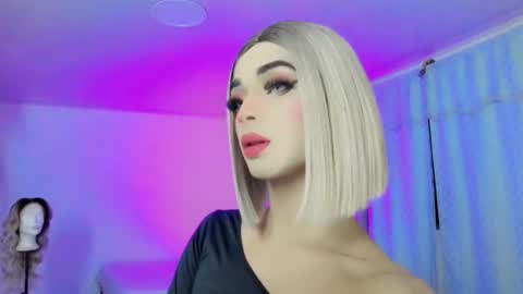 hannah backers online show from November 28, 3:36 am