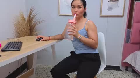 Maira online show from March 6, 8:30 pm