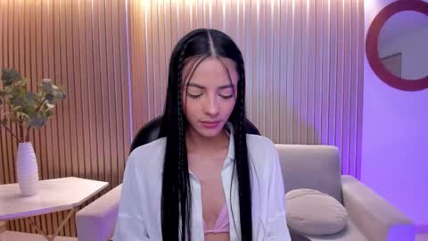 HANNAH J online show from February 1, 11:24 pm