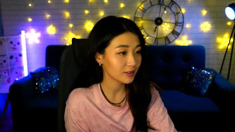 hannarosie online show from December 30, 7:53 pm