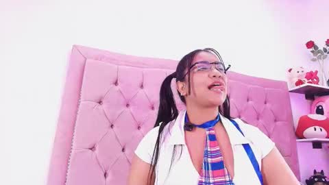 Hanna online show from March 3, 8:16 pm