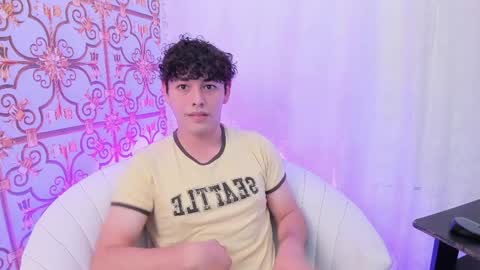 hansboy_ online show from April 3, 11:50 am