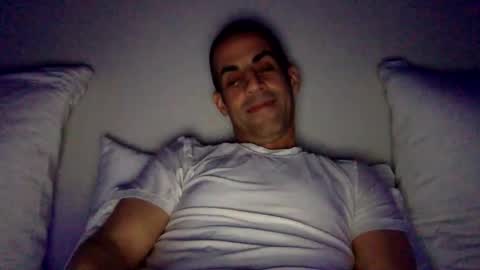 Snapshot of happy2334 chatting on October 23, 2:07 pm skysky6969 online show from October 23, 2:07 pm