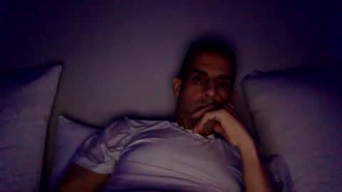 Snapshot of happy2334 chatting on October 13, 12:51 pm skysky6969 online show from October 13, 12:51 pm