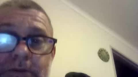 happydick69a online show from September 18, 4:33 pm