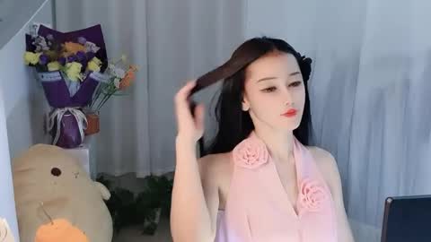 Daisy online show from April 14, 2:53 pm