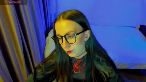 Stephanie online show from April 14, 8:23 pm