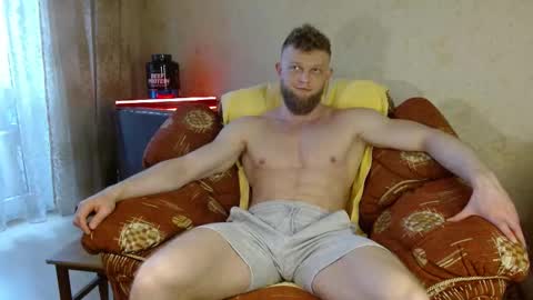 Valentino Hard online show from March 12, 8:51 am