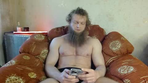 Valentino Hard online show from April 22, 9:16 am